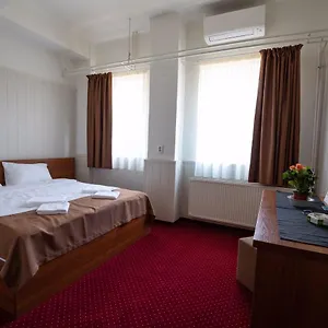  Hotel Nepliget Węgry